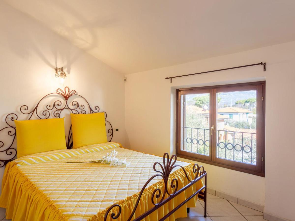 Apartment Maddalena By Interhome Марина-ді-П'єтразанта Екстер'єр фото